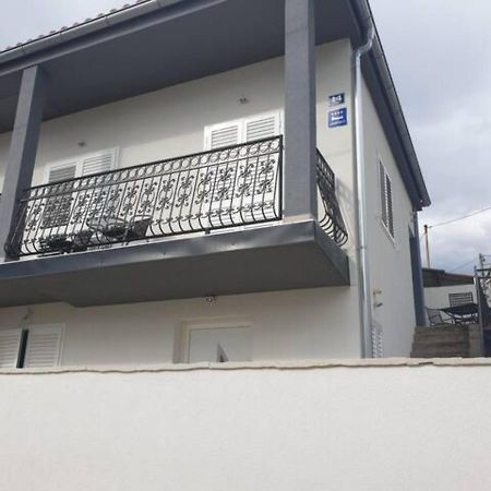 Apartman Stella Rovanjska Buitenkant foto