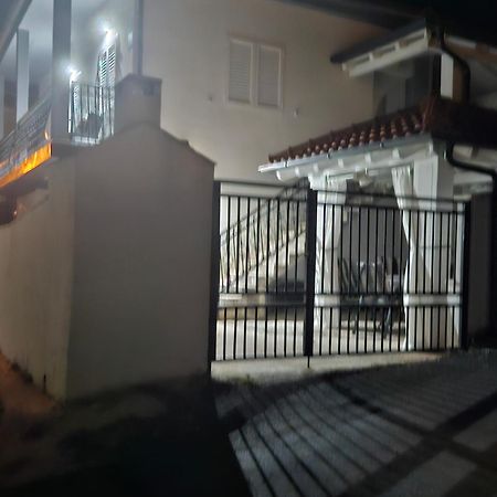 Apartman Stella Rovanjska Buitenkant foto