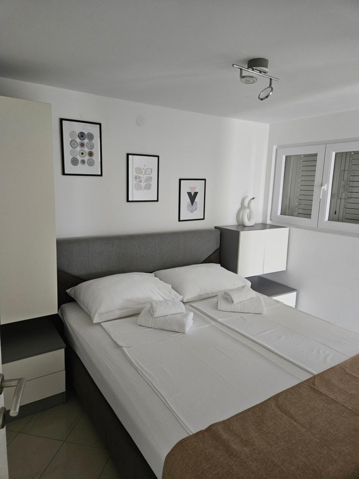 Apartman Stella Rovanjska Buitenkant foto